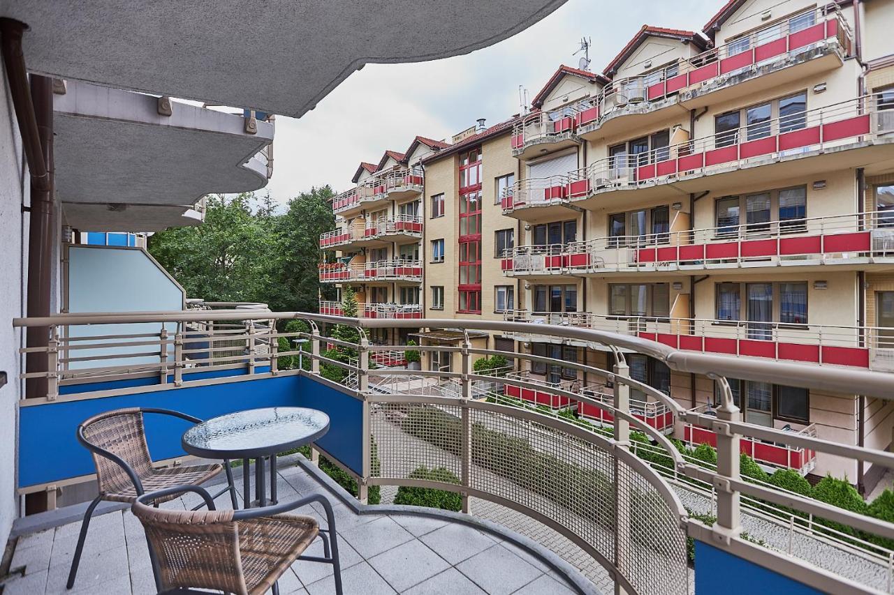 Apartamenty Swinoujscie - Zdrojowa Ngoại thất bức ảnh